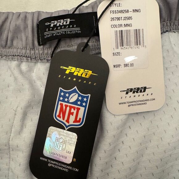 Pro Standard Seattle Seahawks Ombre Mesh Shorts - Picture 2 of 9